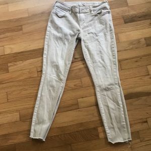 Bullhead low rise skin eat ankle waist 26